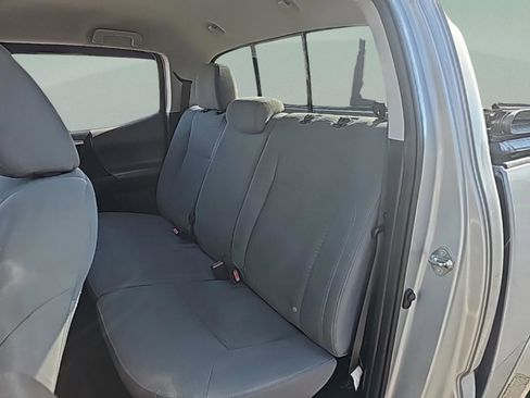 Used 2019 Toyota Tacoma SR5 image 32