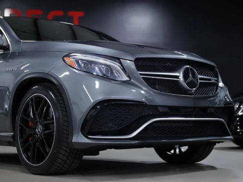 Used 2018 Mercedes-Benz GLE 63 AMG S image 2