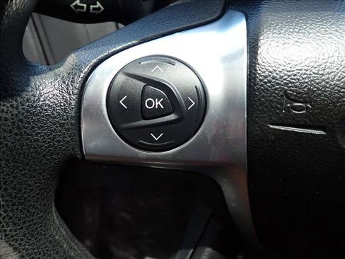 Used 2012 Ford Focus SE FWD image 13