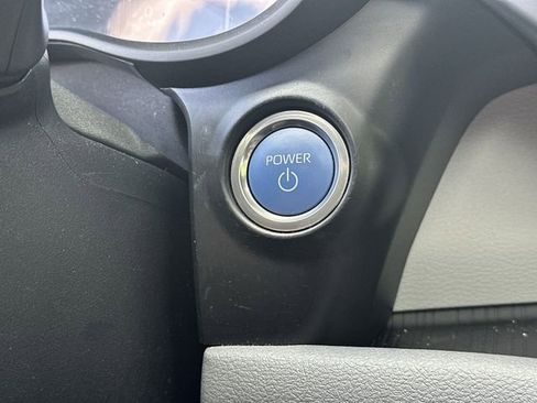Used 2024 Toyota Sienna XSE AWD/4WD image 20