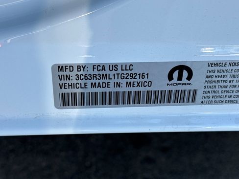 New 2026 RAM 3500 Laramie AWD/4WD image 27