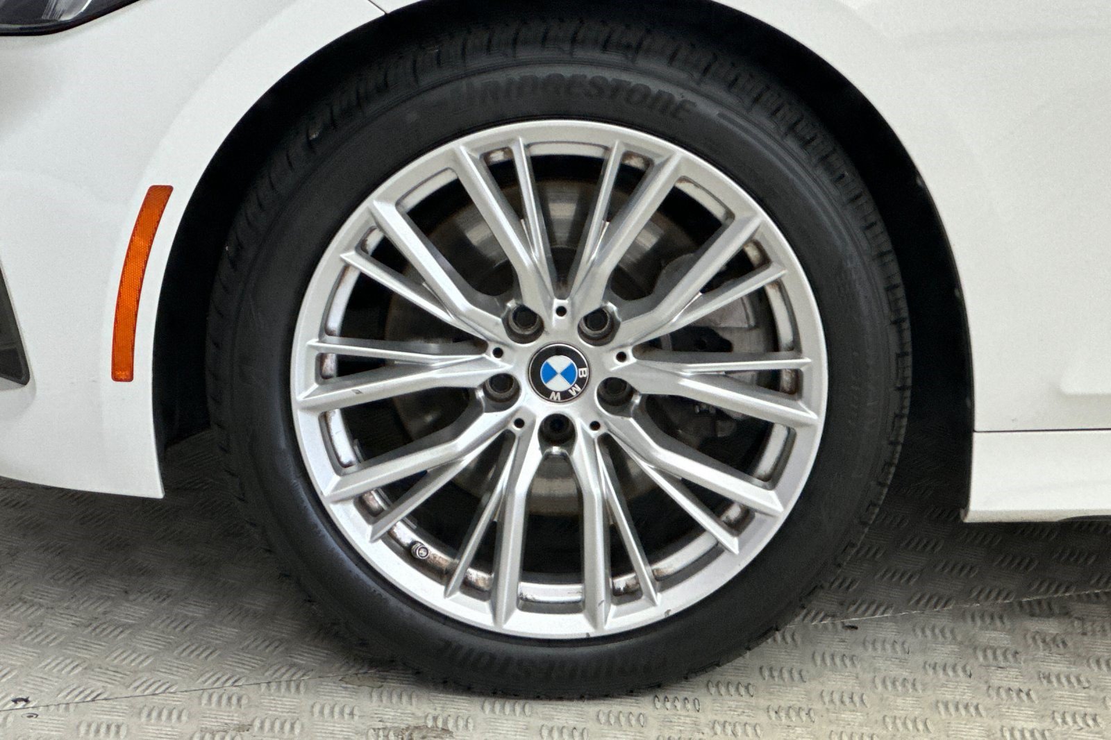 Certified 2024 BMW 330i Sedan w/ Convenience Package RWD image 12