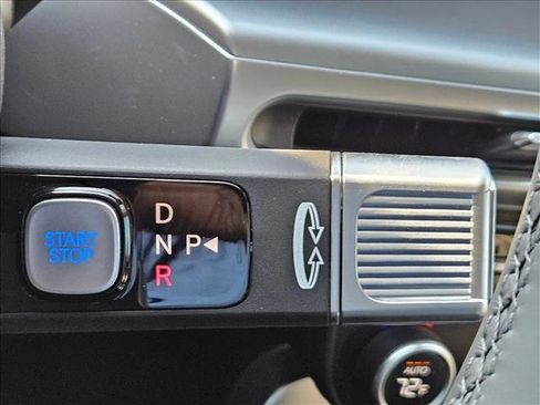 New 2026 Hyundai Ioniq 9 Calligraphy image 17