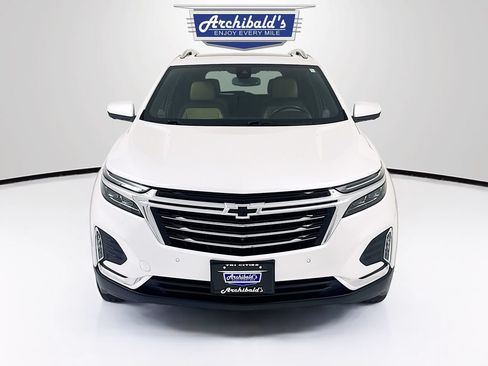 Used 2022 Chevrolet Equinox Premier AWD/4WD image 2