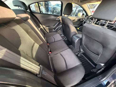 Used 2016 MAZDA MAZDA3 i Sport FWD image 26