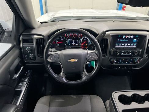 Used 2019 Chevrolet Silverado 1500 LT image 11