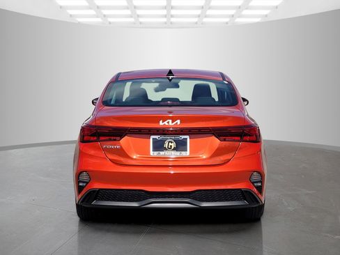 Used 2023 Kia Forte LXS image 5