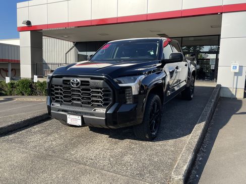 Used 2022 Toyota Tundra SR5 w/ TRD Sport Premium Package AWD/4WD image 3
