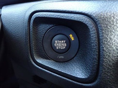 Used 2024 Jeep Wrangler Unlimited w/ Convenience Group AWD/4WD image 22