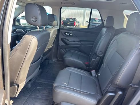 Used 2021 Chevrolet Traverse Premier w/ LPO, Floor Liner Package AWD/4WD image 30