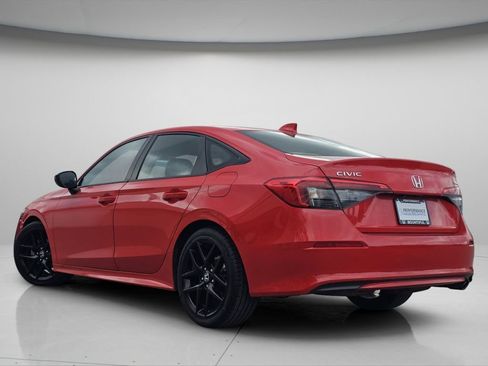 Used 2024 Honda Civic Sport image 6