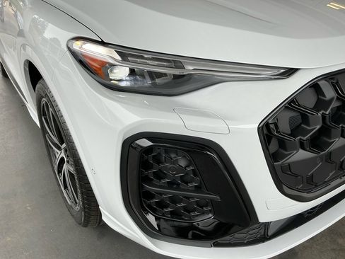 New 2026 Audi Q5 Prestige AWD/4WD image 24