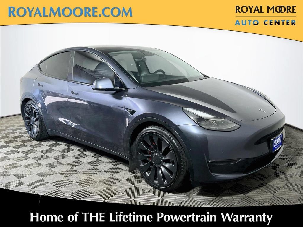 Used 2022 Tesla Model Y Performance AWD/4WD image 1