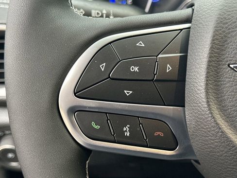 New 2026 Chrysler Pacifica Select image 23