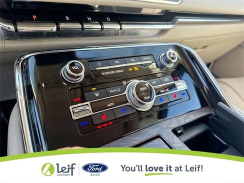 Used 2020 Lincoln Navigator L Reserve image 21