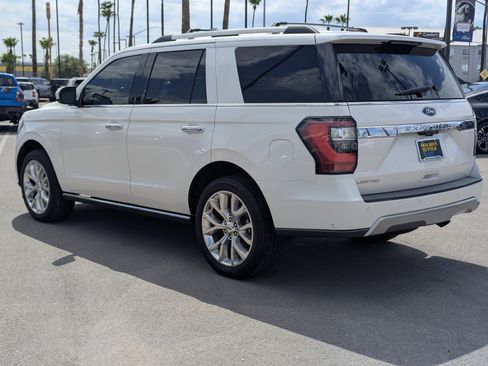 Used 2019 Ford Expedition Limited w/ Equipment Group 302A AWD/4WD image 4