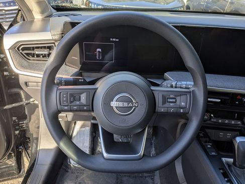 New 2026 Nissan Kicks SV image 15