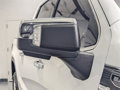 Used 2021 GMC Sierra 1500 SLT w/ SLT Premium Package image 30