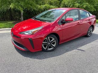 Used 2020 Toyota Prius Limited FWD video 1