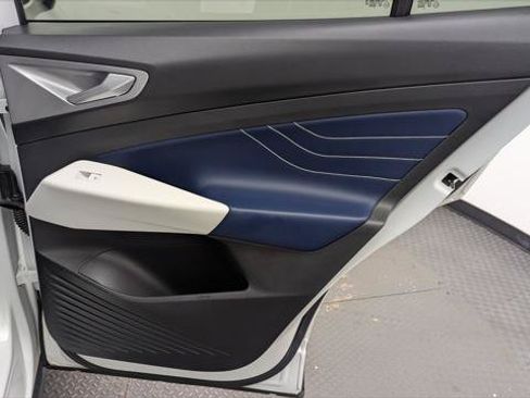 Used 2023 Volkswagen ID.4 S RWD image 19