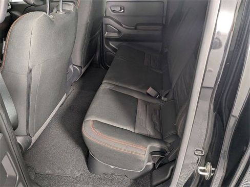 Used 2025 Nissan Frontier PRO-4X w/ Tow Package image 26