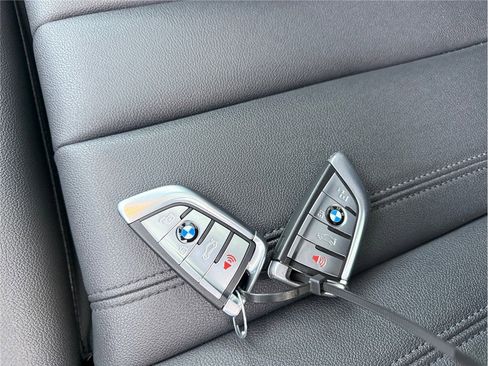 Used 2019 BMW X5 xDrive40i w/ Premium Package 2 image 49