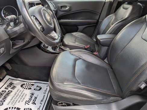Used 2018 Jeep Compass Limited AWD/4WD image 15