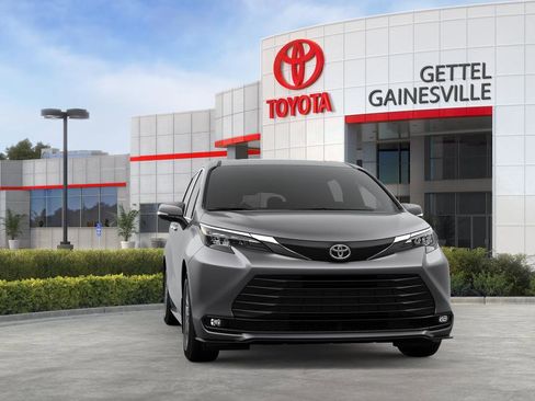 New 2026 Toyota Sienna XLE FWD image 71