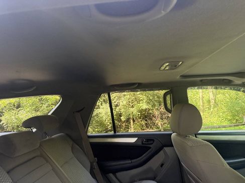 Used 2006 Toyota 4Runner SR5 AWD/4WD image 86