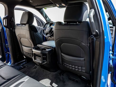 Used 2023 RAM 1500 Big Horn image 34