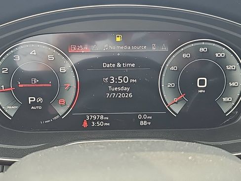Certified 2023 Audi Q5 2.0T Premium Plus w/ Premium Plus Package AWD/4WD image 18