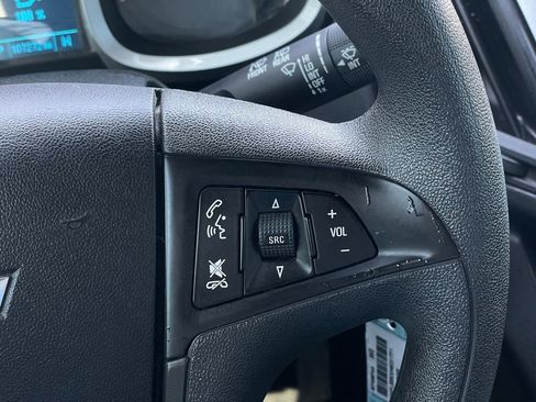 Used 2017 Chevrolet Equinox LS AWD/4WD image 14