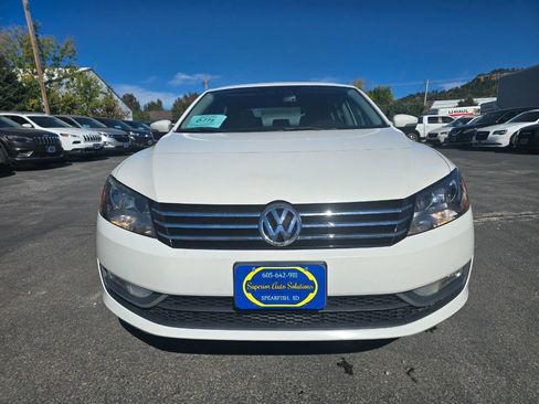 Used 2014 Volkswagen Passat TDI SEL Premium image 6