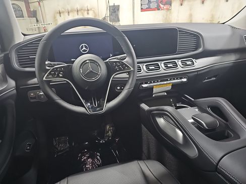 Used 2026 Mercedes-Benz GLE 350 4MATIC image 17