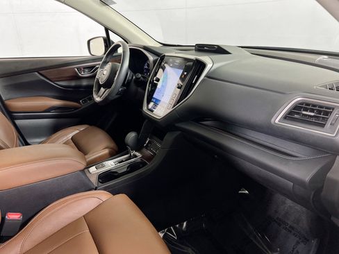 Used 2023 Subaru Ascent Touring image 32