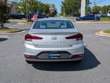 Used 2019 Hyundai Elantra SE image 4