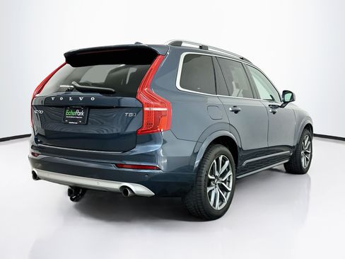 Used 2019 Volvo XC90 T5 Momentum w/ Protection Package Premier AWD/4WD image 9