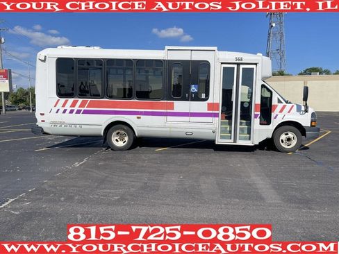 Used 2014 Chevrolet Express 4500 4500 2dr Commercial/Cutaway/Ch w/ Shuttle Bus Package image 11