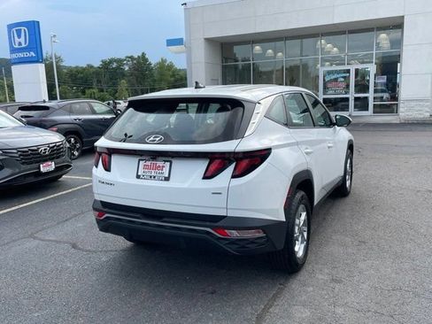 Used 2024 Hyundai Tucson SE AWD/4WD image 3