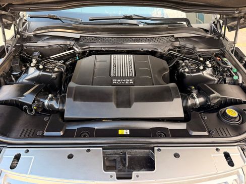 Used 2014 Land Rover Range Rover HSE AWD/4WD image 23