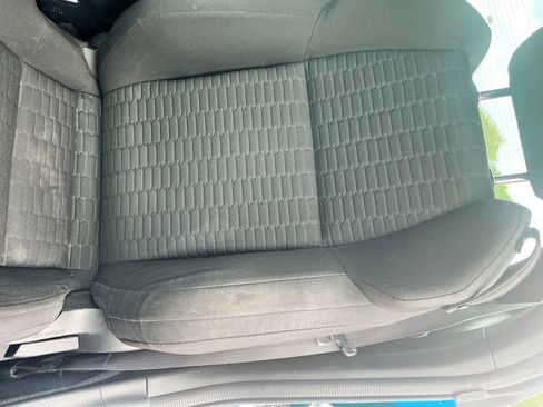Used 2023 Toyota GR86 RWD image 18