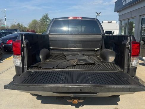 Used 2013 Toyota Tundra 4x4 Double Cab w/ TRD Off-Road Pkg image 23