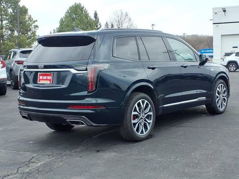 Used 2024 Cadillac XT6 Sport w/ Technology Package AWD/4WD image 4