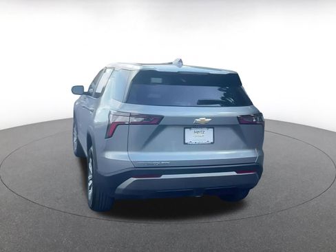 Used 2025 Chevrolet Equinox LT image 9