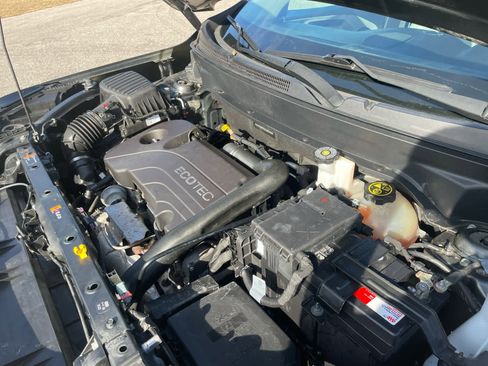 Used 2018 GMC Terrain SLT w/ Preferred Package image 15