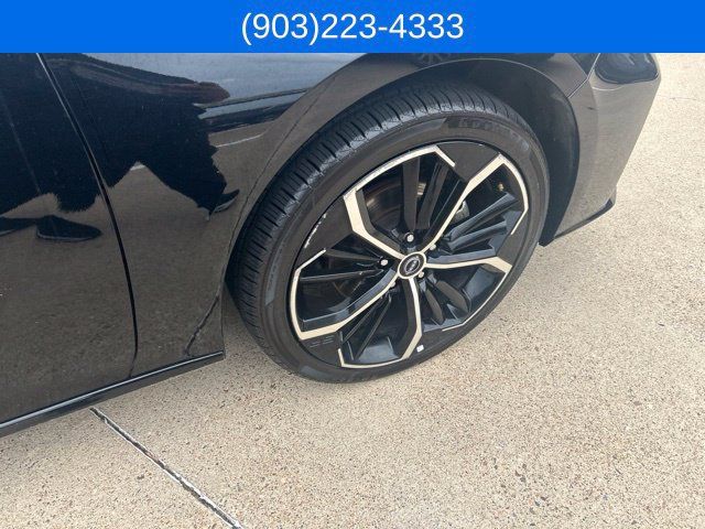 Used 2024 Nissan Altima 2.5 SR FWD image 14