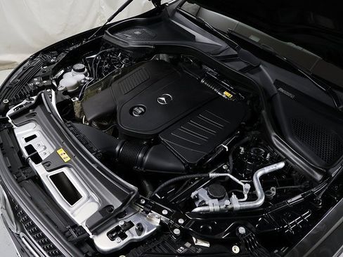 Certified 2024 Mercedes-Benz GLC 300 4MATIC image 38