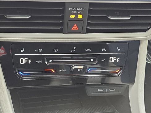 New 2026 Volkswagen Jetta SE image 23