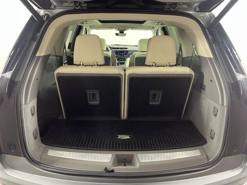 Used 2023 Cadillac XT6 Premium Luxury w/ Technology Package image 30