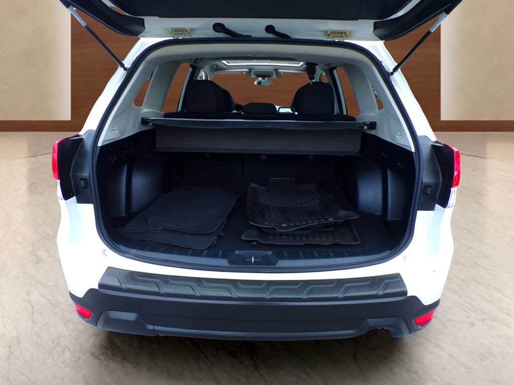 Used 2020 Subaru Forester Premium AWD/4WD image 12